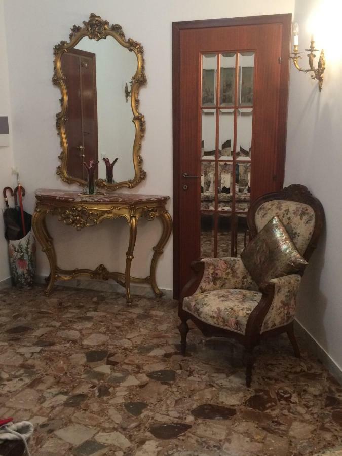 Roma Manuela'S Cozy Guest House Trastevere Eksteriør bilde